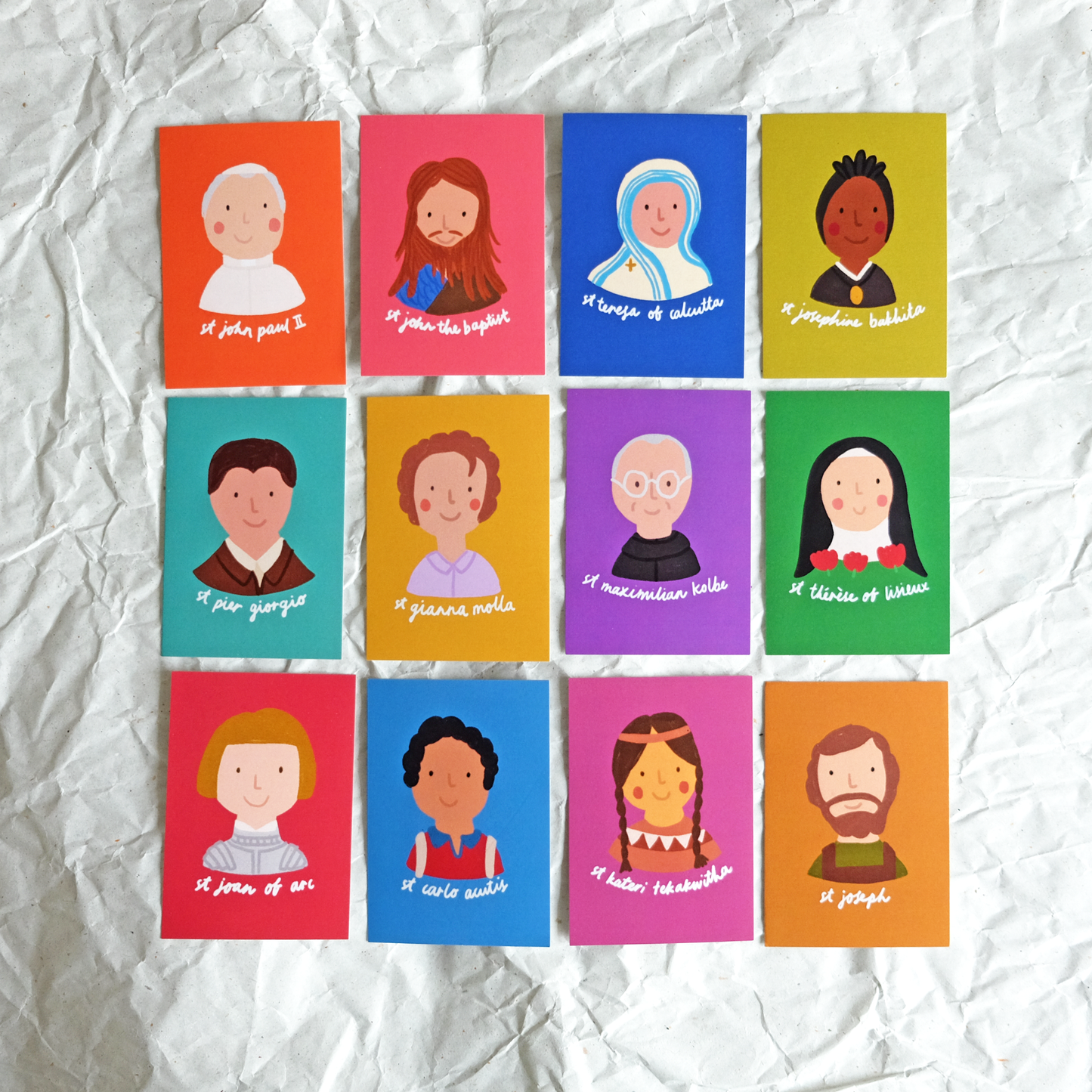 Saint Pals Minis